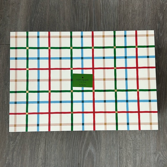 Kate Spade Christmas Plaid Nesting Box - Picture 1 of 3